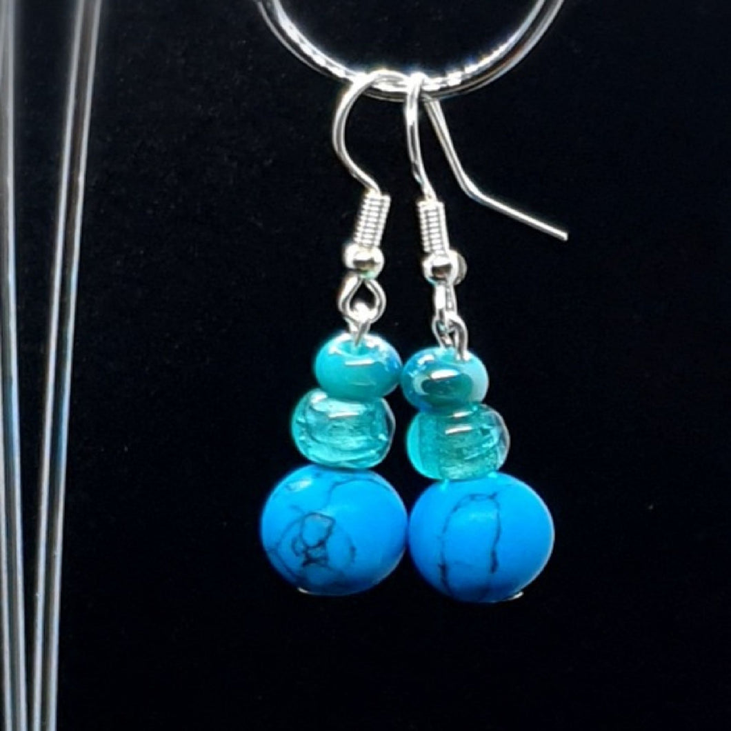 Australian Made Up-cycled
Vintage Turquoise Pearl marble and Howlite Earring