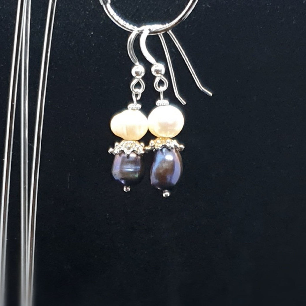 Australian Made Up-cycled
Vintage Violet Black Baroque
Pearl Earrings