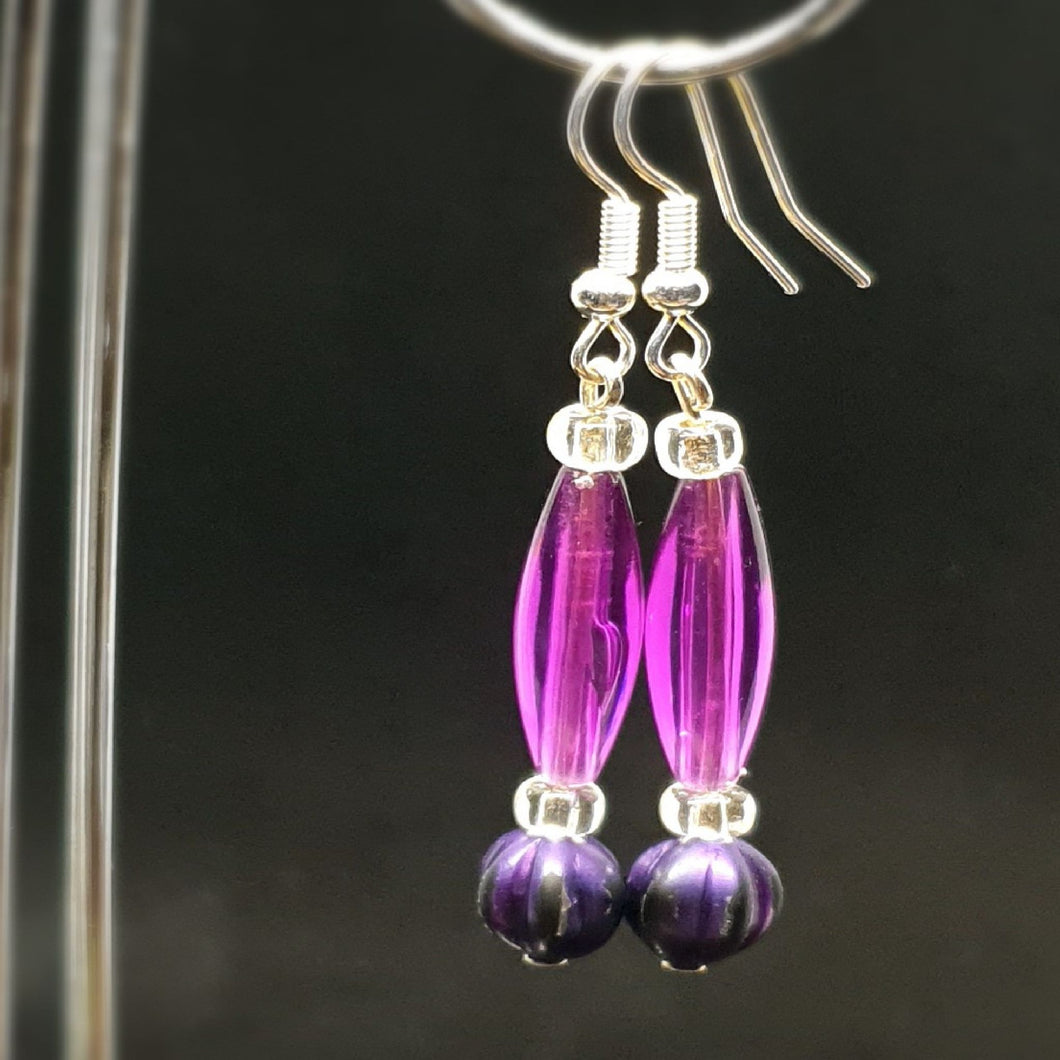 Australian Made Up-cycled
Vintage Czech fuchsia and purple sculptured Earrings