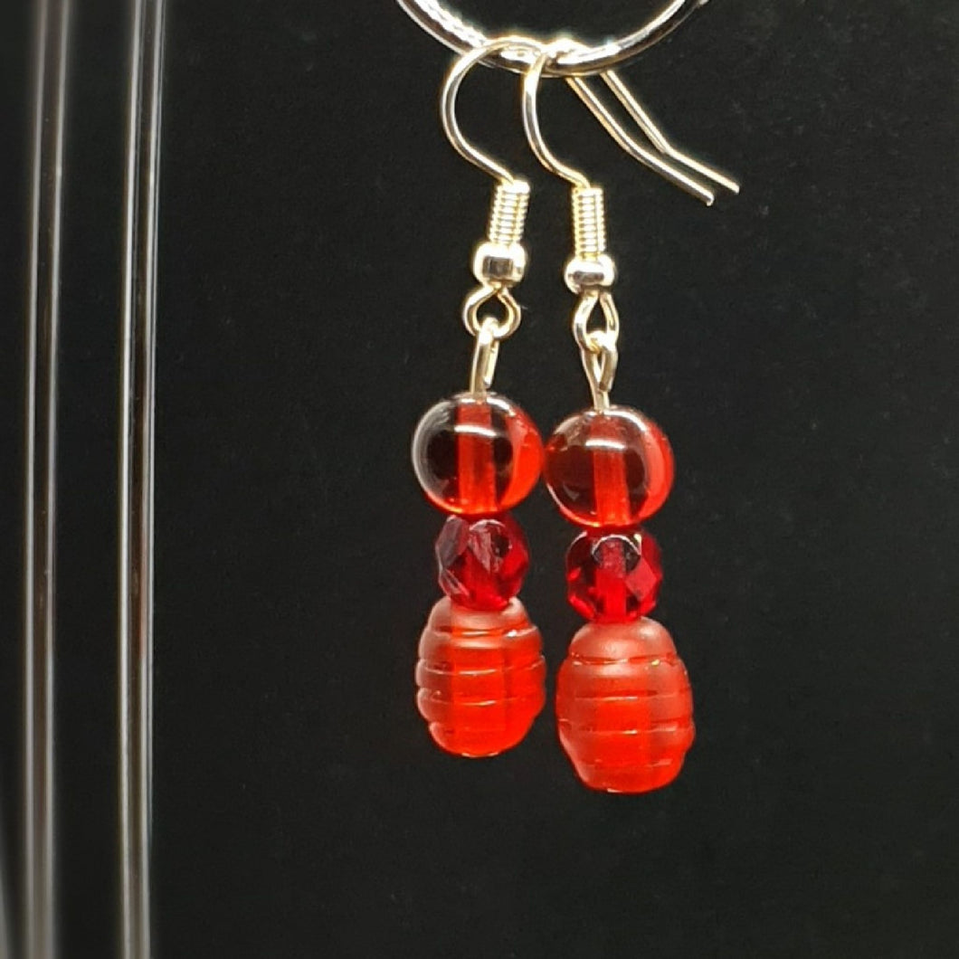 Australian Made Up-cycled
Vintage Ruby Beehive crystal and marble Earring